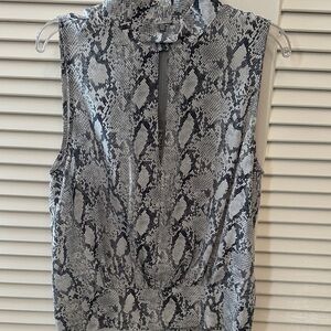 Frame Denim Black and Gray Snake Print Blouse 100% Silk.